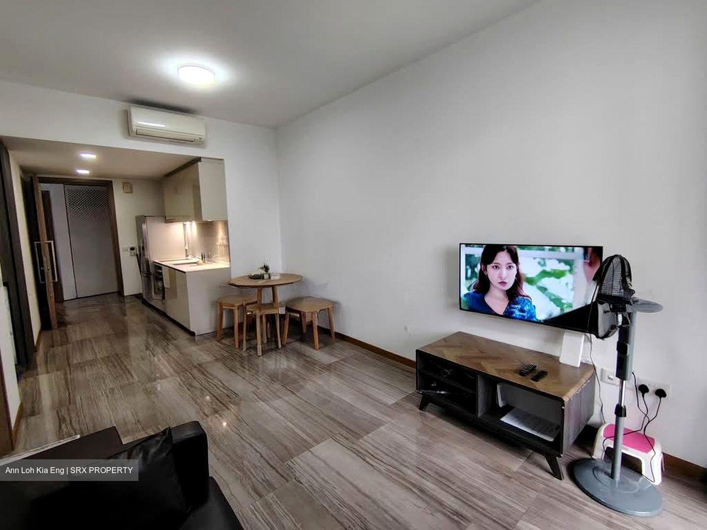 Lakeville (D22), Condominium #539583961